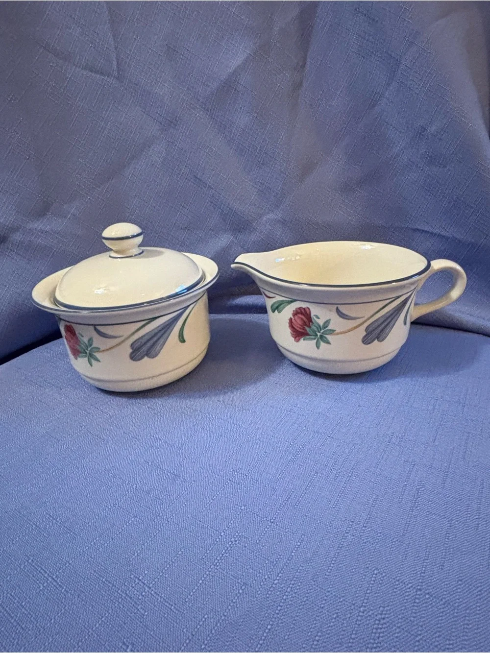 Lenox Poppies On Blue Creamer and Sugar Bowl Set